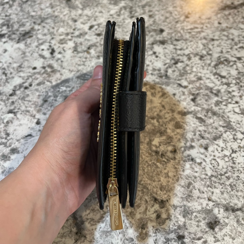 Michael Kors Leather Compact Snap Wallet - Picture 5 of 9